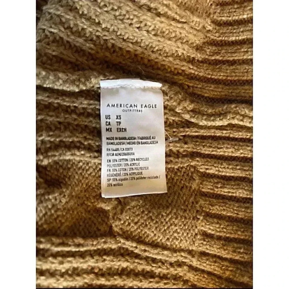 Chunky Knit Cardigan American Eagle Size XS With Pockets - Picture 7 of 9